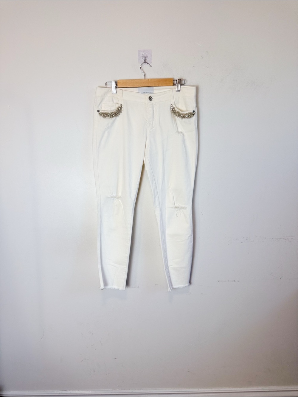 Ermanno Scervino White Skinny Jeans with Embellished Pockets